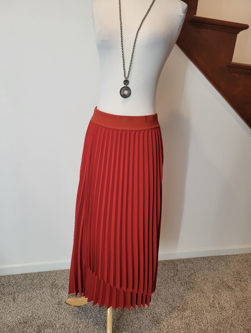 DR2 Rust Red Pleated Midi Skirt